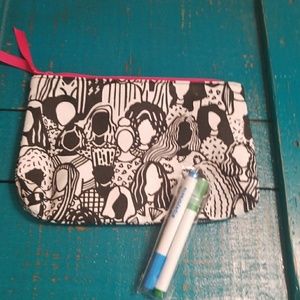 Color your own makeup bag